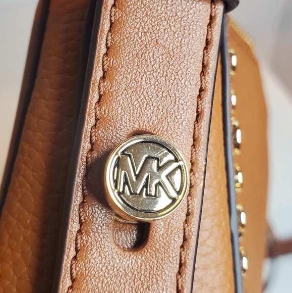 MICHAEL KORS- LARGE MESSENGER - Picture 5 of 15